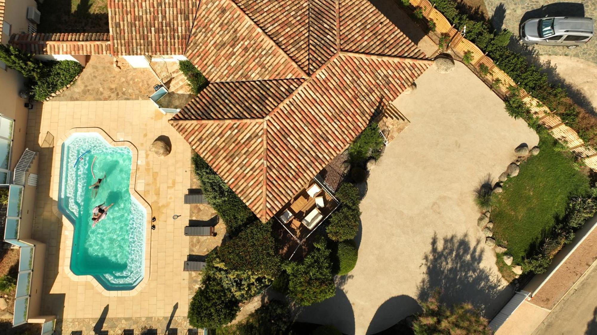 Villas Cala Corsa - 3 Et 4 Chambres - Cala Rossa Porto-Vecchio - Villas Entierement Climatisees Avec Piscine Chauffee Partagee Et Piscines Privees - Internet Gratuit Ngoại thất bức ảnh