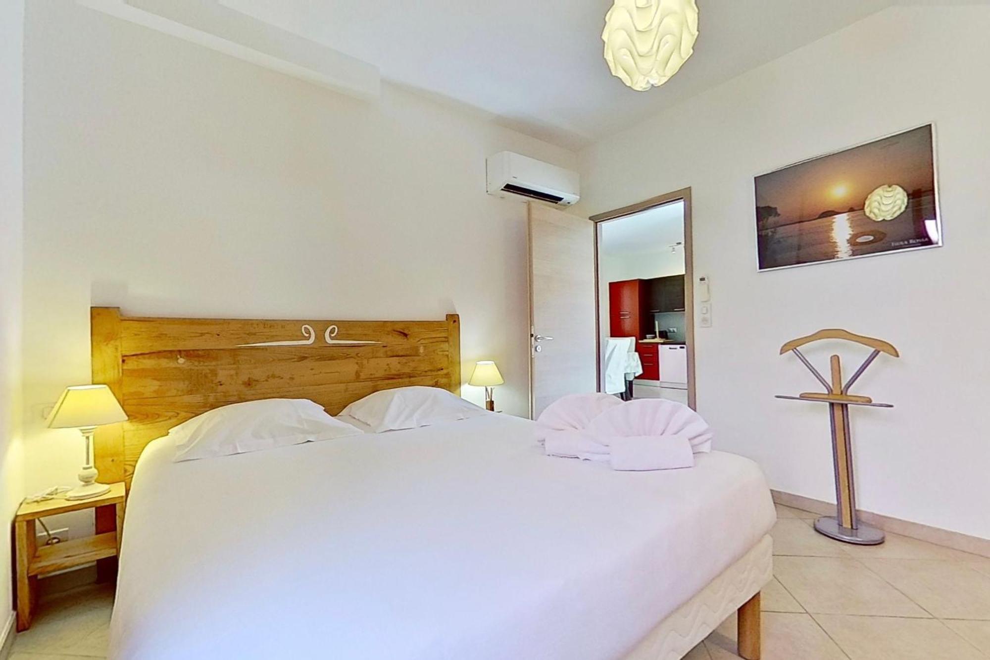 Villas Cala Corsa - 3 Et 4 Chambres - Cala Rossa Porto-Vecchio - Villas Entierement Climatisees Avec Piscine Chauffee Partagee Et Piscines Privees - Internet Gratuit Ngoại thất bức ảnh